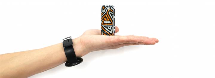 Eleaf_iStick_Rim_An_Ergonomic_And_Suitable_Size